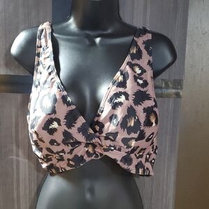 Leopard Print Twist Front Bikini Top